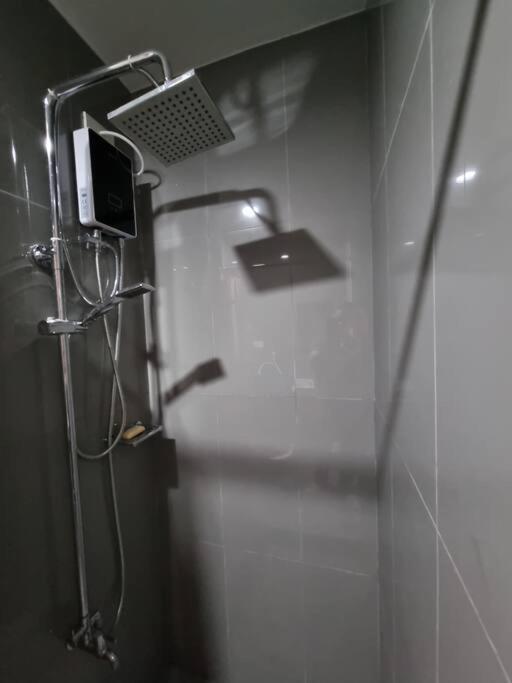 Great View 1 Bedroom Condo In Makati Near Trident Tower 马尼拉 外观 照片